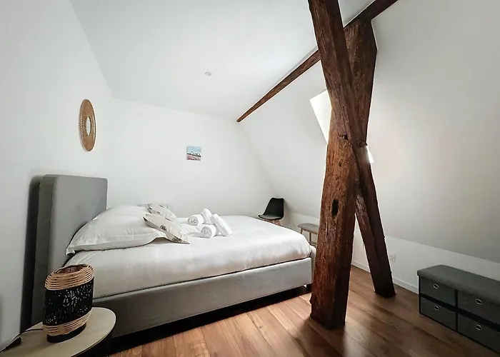 Le Du Kaiser Apartment *